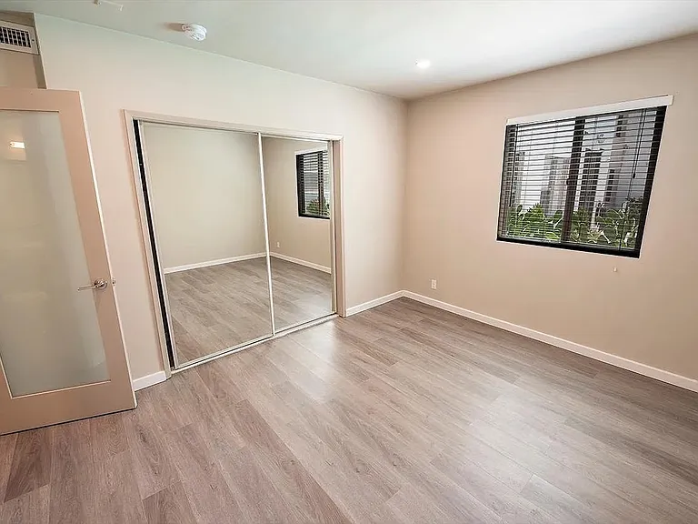 1837 N La Brea Ave #6 — Photo 5