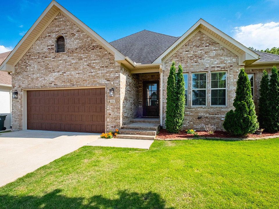 1st image of 23 Belles Fleurs Cir