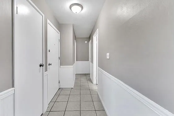 4628 Washington Square Dr #1 — Photo 5