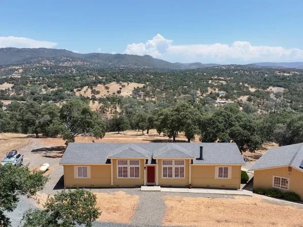10502 Enramada Dr, La Grange, CA 95329