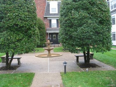 522 N Kirkwood Rd APT 3A, Saint Louis, MO, 63122