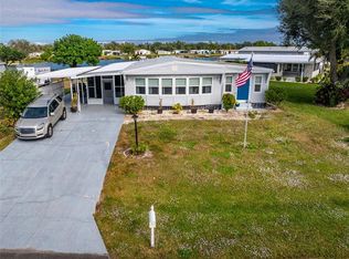 2860 Penguin Ln, Englewood, FL 34224