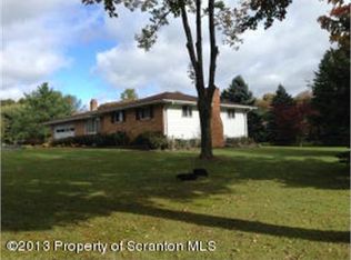 1100 Scott Rd, Clarks Summit, PA 18411