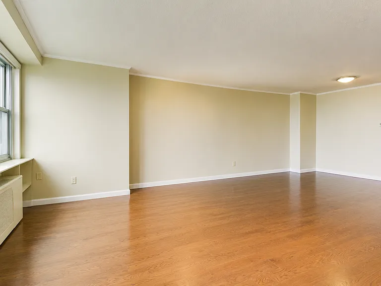 151 Tremont St #26H — Photo 3