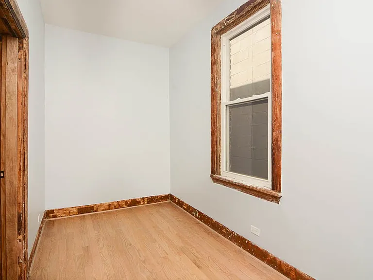 949 N Winchester Ave #2 — Photo 14