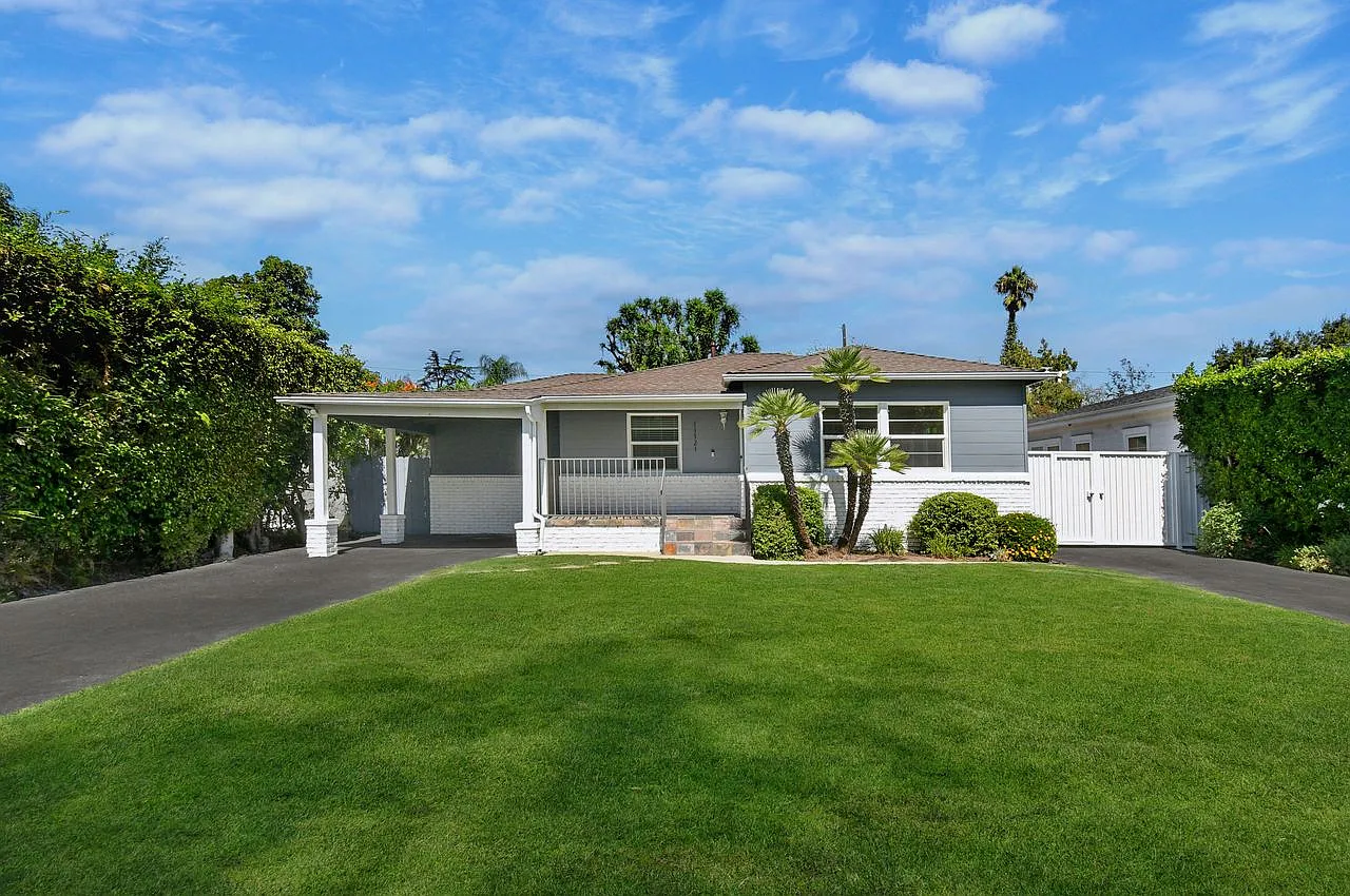4 bed, 2000 sqft, $6,950 — Photo 4