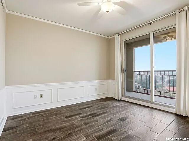 1 Towers Park Ln #1007 — Photo 11