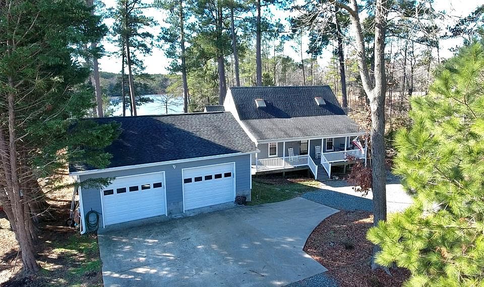 1st image of 211 Holly Acre Pl