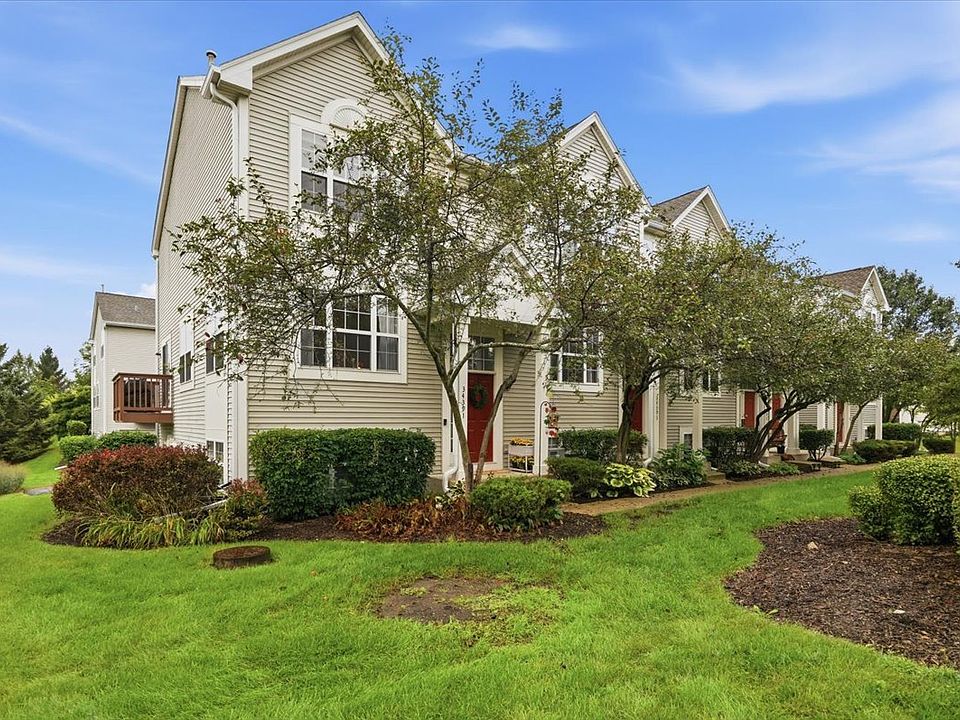 1st image of 34391 N Barberry Ct