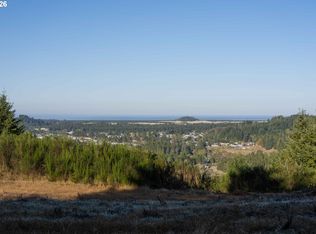 95561 N Lake Ln, Lakeside, OR 97449