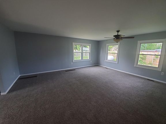 4th image of 1296 Fishermans Ln