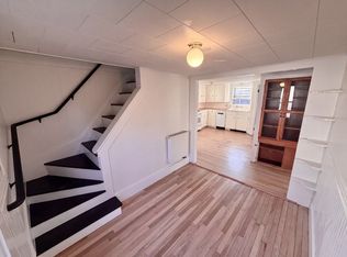 52 Smith St APT 2, Portland, ME 04101