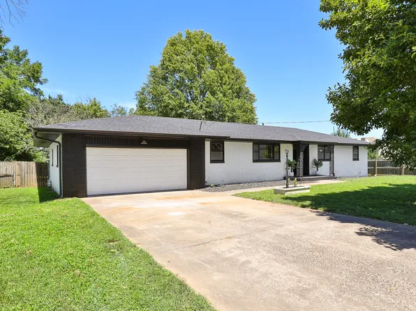 421 W Woodland Street, Springfield, MO 65807