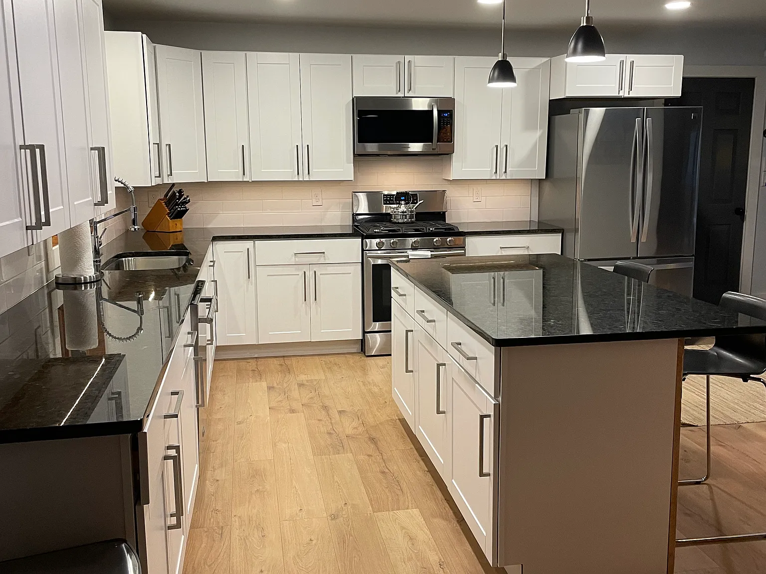 1237 Shulls Mill Rd — Photo 3