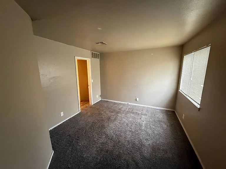1802 E 66th Pl #F101 — Photo 6