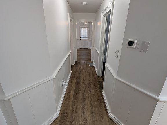 4th image of 901 Nelson St