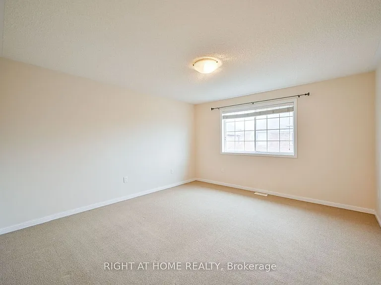 842 Luxton Dr — Photo 16