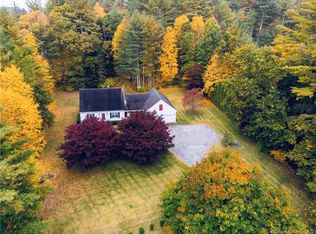 615 Wauregan Rd, Brooklyn, CT 06234