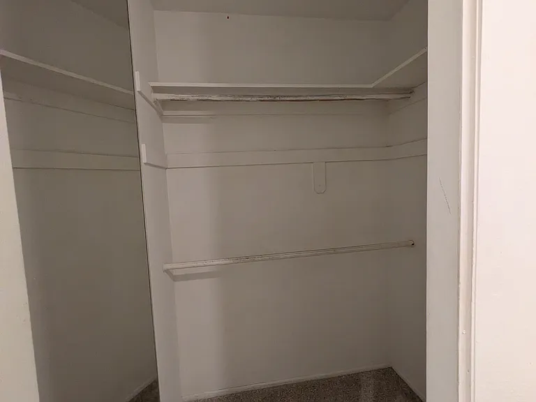 500 Cagney Ln — Photo 3