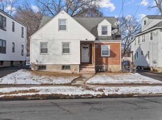 20 Roxbury St, Hartford, CT 06114