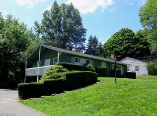 1994 Brookview Dr, Kent, OH 44240