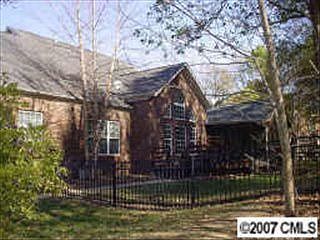 2nd image of 4376 Enchantment Cove Ln