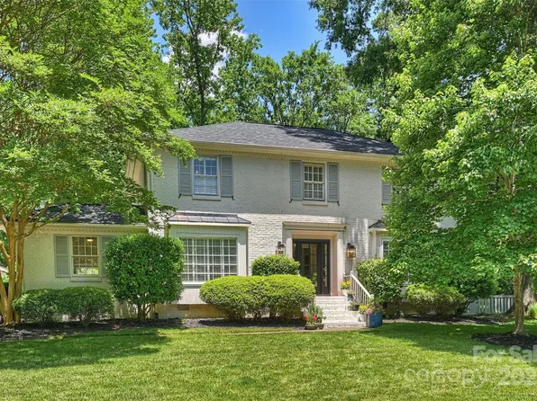 6409 Ilex Ct, Charlotte, NC 28211