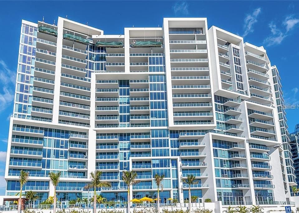 1st image of 1155 N Gulfstream Ave #303