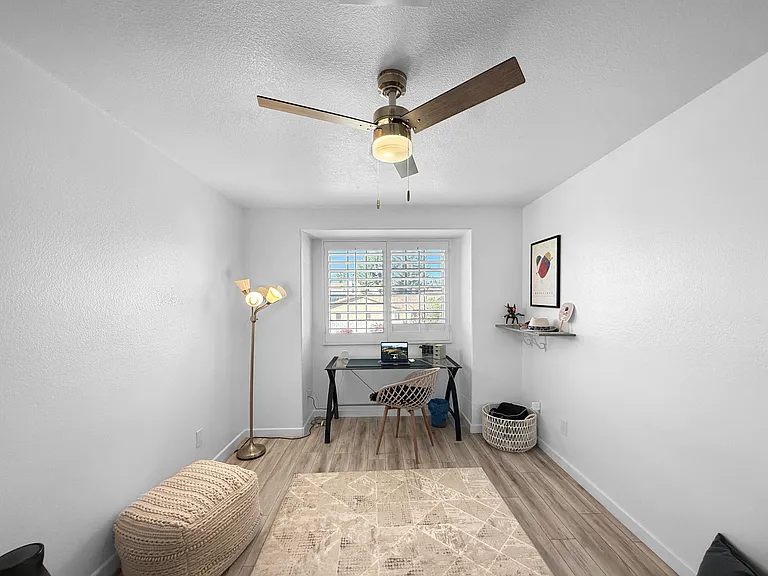 75595 Dempsey Dr — Photo 10
