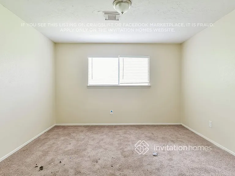 4311 Saratoga Dr — Photo 6