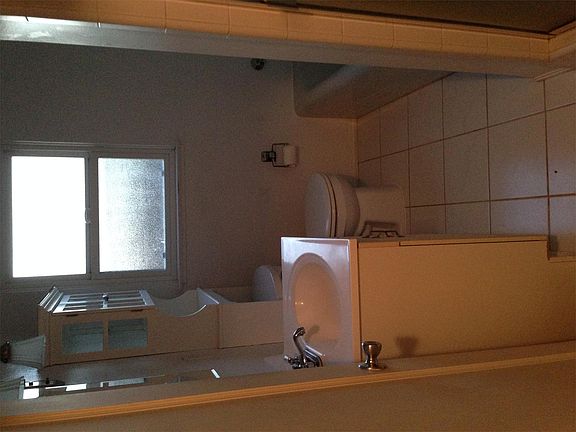 5th image of 505 E Grangeville Blvd