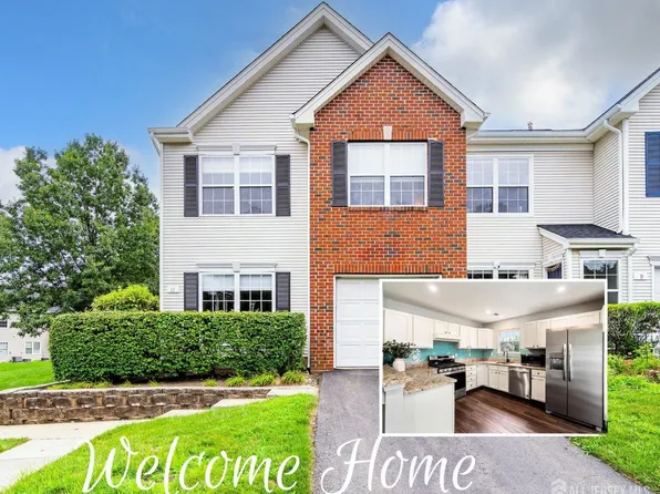 11 Hampton Pl, East Brunswick, NJ 08816