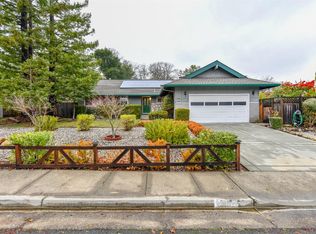 30 San Gregorio Ct, Novato, CA 94947