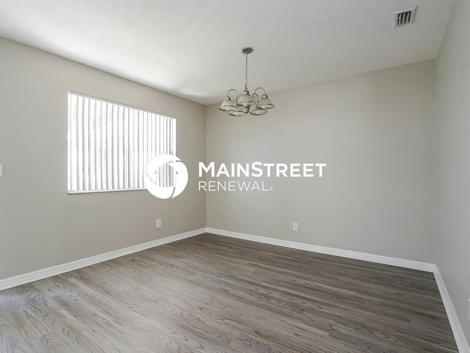 705 Ned Ave N — Photo 4