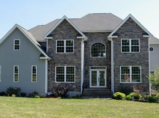 6 Anthony Ct, Hardyston, NJ 07419