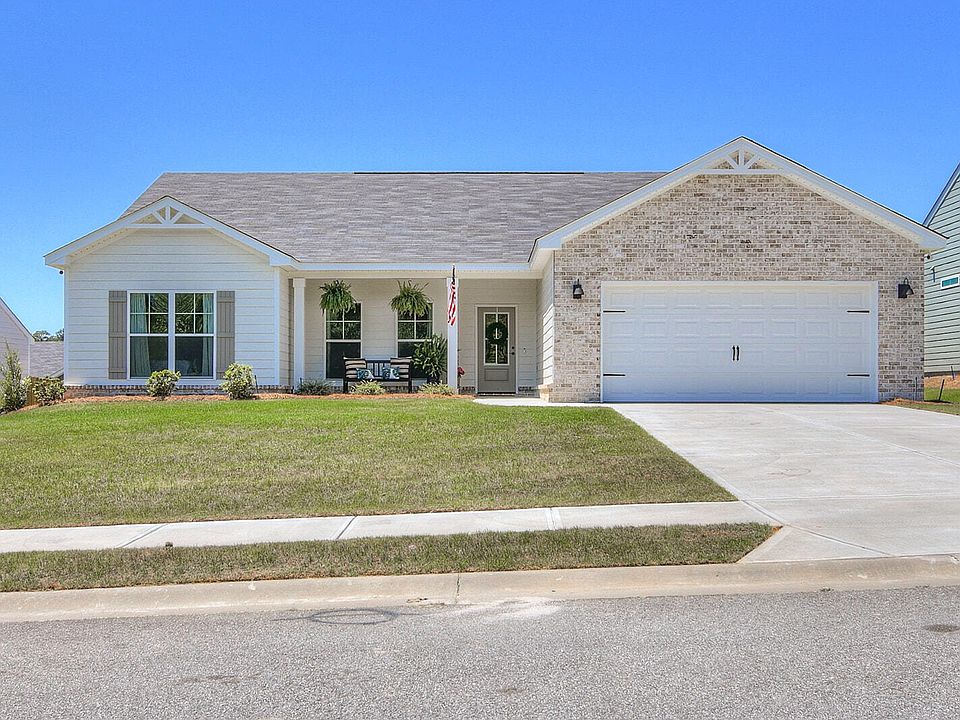 1st image of 814 Sweetgrass Cir