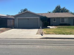 1538 Inyo Ave, Newman, CA 95360