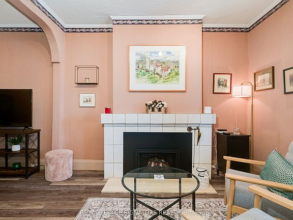 2nd image of 1089 Mount Pleasant Rd