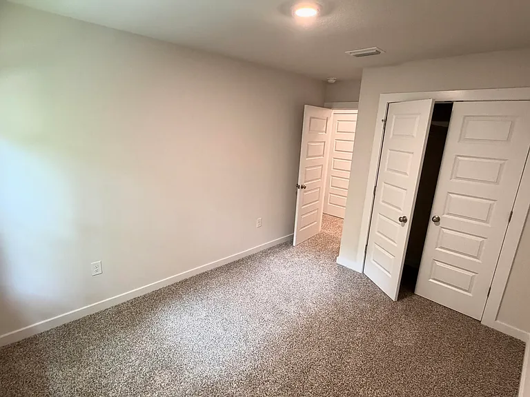 13 S Main Deck Dr — Photo 25