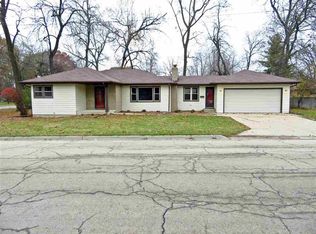 4322 Brendenwood Rd, Rockford, IL 61107