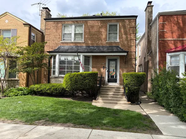 6734 N Mozart St, Chicago, IL 60645