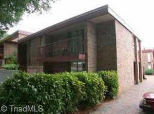 1841 Hawthorne Rd, Winston Salem, NC 27103