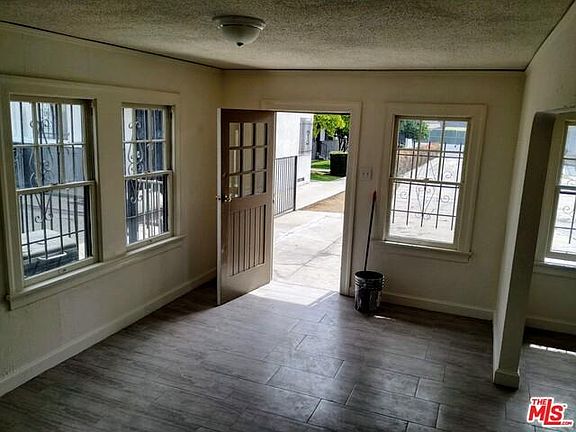4th image of 6607-1 Crenshaw Blvd