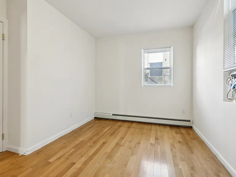 66 Chestnut Ave #1 — Photo 24