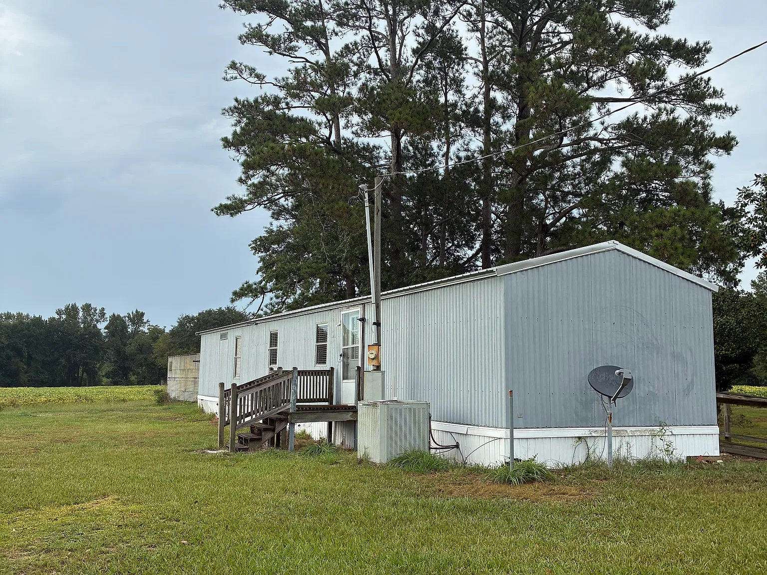 3 bed, 1250 sqft, $1,000 — Photo 3