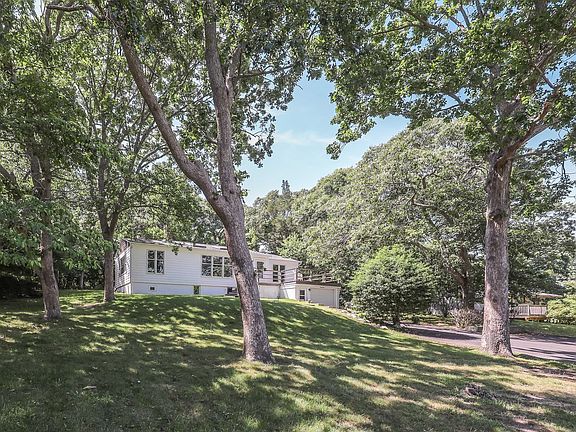 2nd image of 21 Sammys Beach Rd