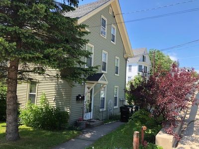 12 School St APT 1, Tilton, NH, 03276