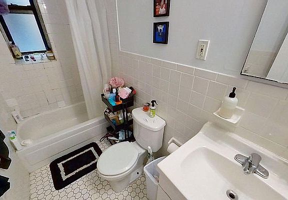 5th image of 210 W 109th St APT 21