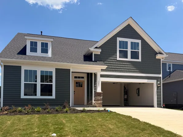1001 Meadow Rue Ct, Woodruff, SC 29388
