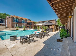 5926 Sandhurst Ln APT 124, Dallas, TX 75206